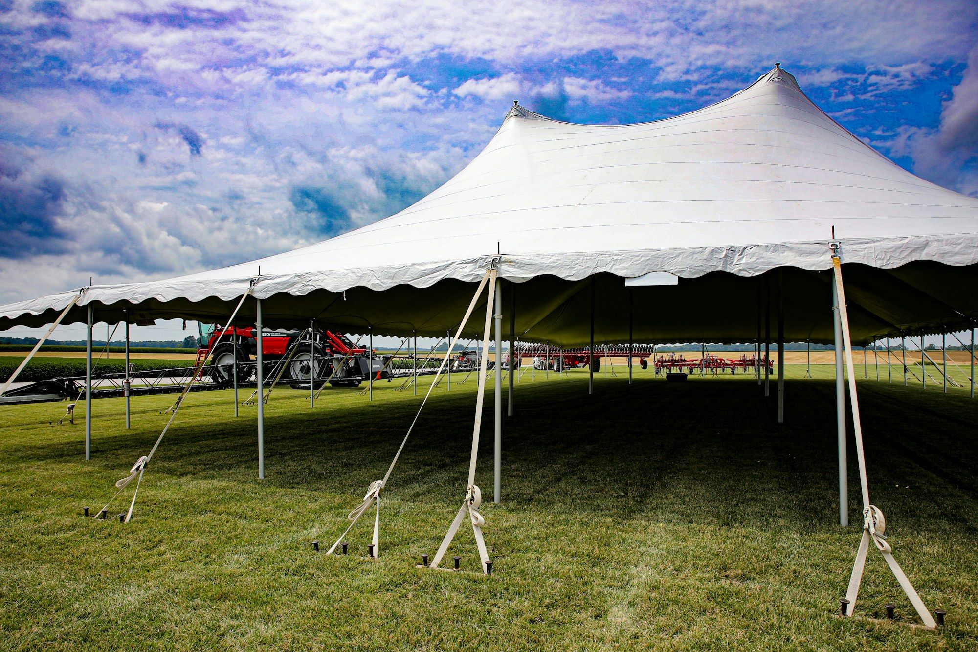 40' x 60' Pole Tent
