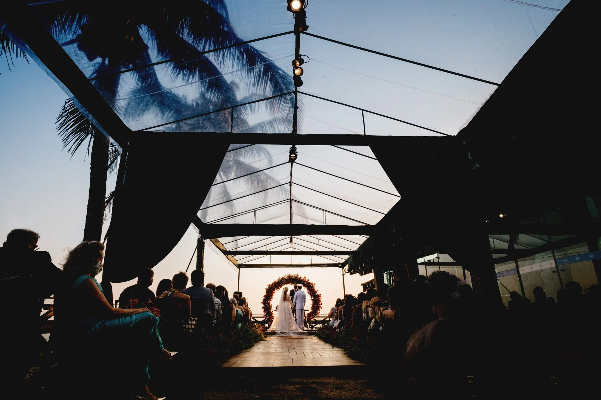 40' x 40' Clear Frame Tent